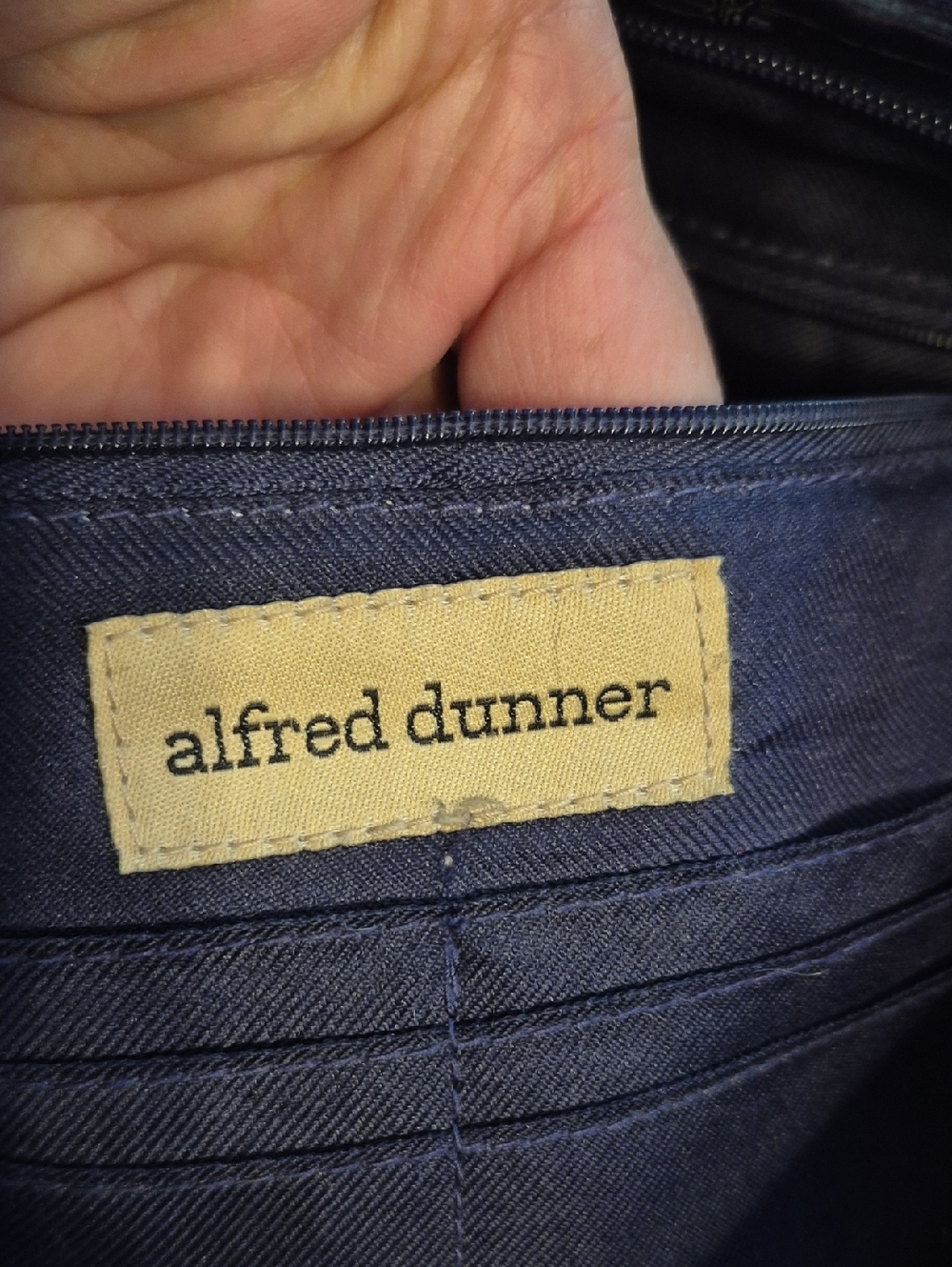 Alfred Dunner Shoulder Bag EUC. - Picture 11 of 16